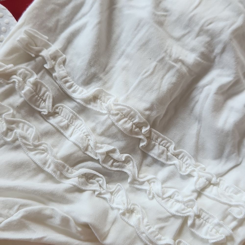 🔥clearance🔥 Classic Ruffle Footie with Snaps - Picture 6 of 6